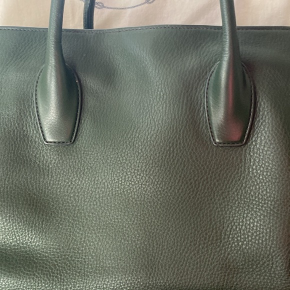 Forest green Prada Vitello Daino Large tote Like New! - Picture 2 of 15
